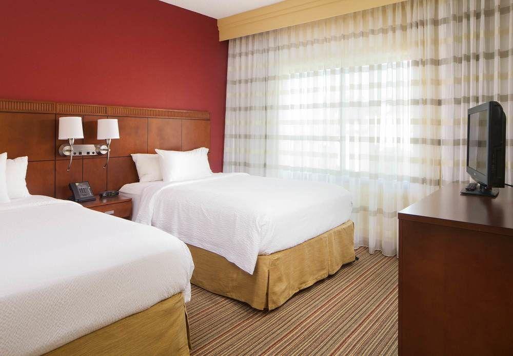 Courtyard By Marriott غرينزبورو المظهر الخارجي الصورة